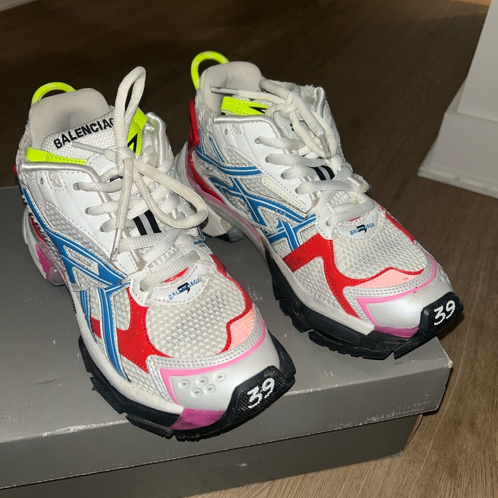 Balenciaga Kids White and Red Sneakers